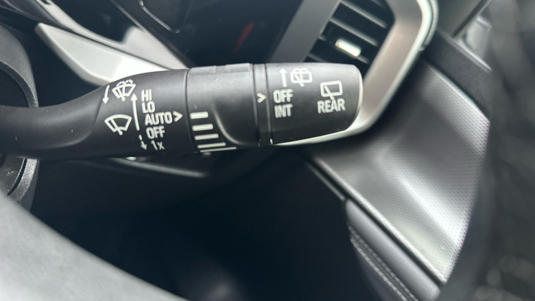 Vauxhall Mokka 100kW Elite Premium 50kWh 5dr Auto Electric Hatchback